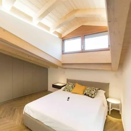 Nuova Luxury Chaligne *